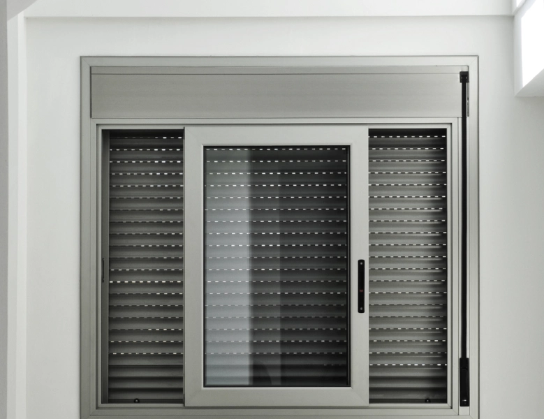 Fenetre Imagine Pose De Fenetre Nice Volets Roulants 3